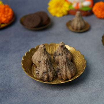 Oreo Mawa Modak